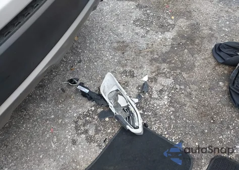 2014 Hyundai Santa Fe Sport 2.4L z USA, uszkodzony, nr VIN 5XYZU3LB7EG177270